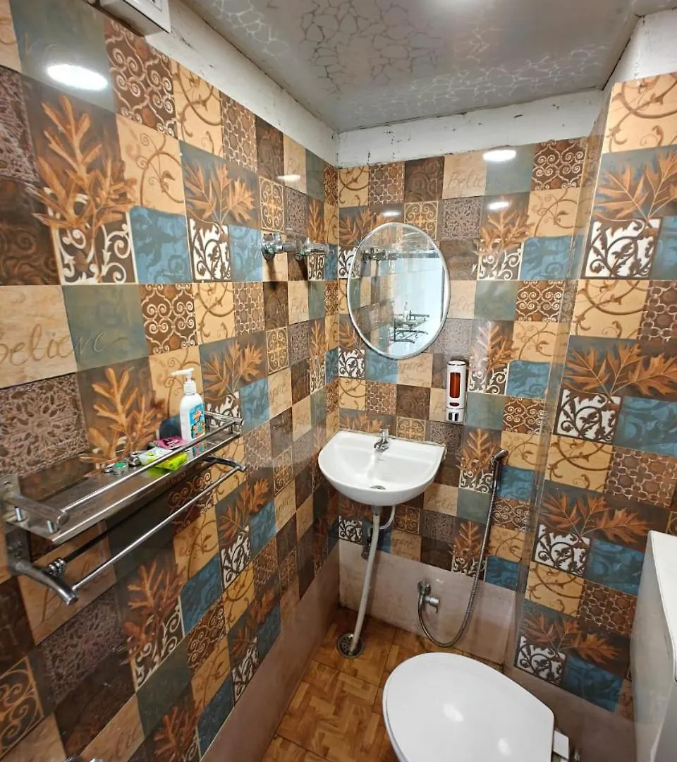 Shri Kailash Pati Guest House- Opposite Kashi Vishwanath Temple Varanasi India